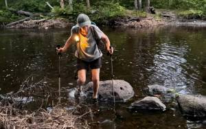 Linda “Nana” Vanderloop: Η γηραιότερη γυναίκα που ολοκλήρωσε το Appalachian Trail στα 74 της χρόνια!