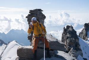 Στην κορυφή του Gran Paradiso, στα 4.061 μέτρα υψόμετρο, Ιταλία 